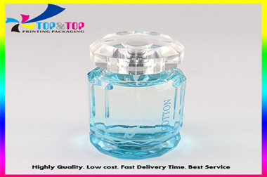frasco de perfume azul perfeito para o seu óleo essencial